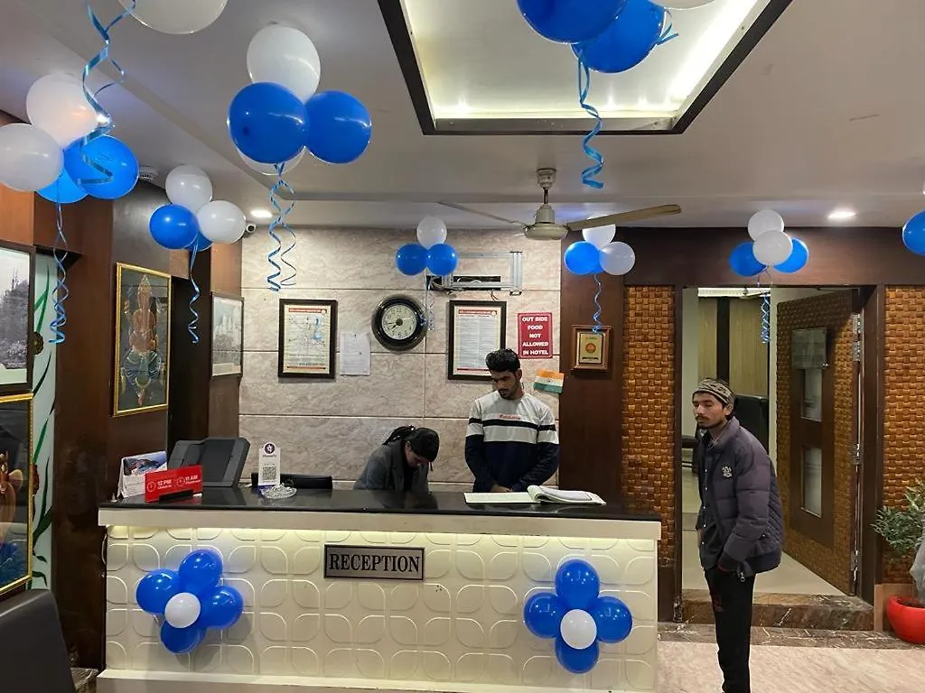 אגרה Hotel Areeba By The Golden Taj Group & Hotels