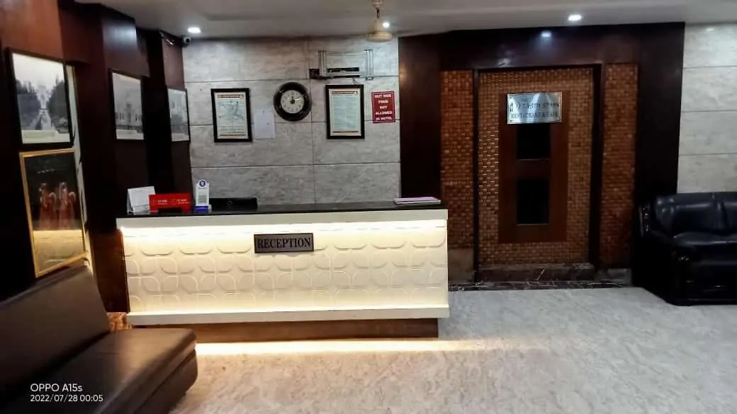 Hotel Areeba By The Golden Taj Group & Hotels Agra   Agra (Uttar Pradesh)