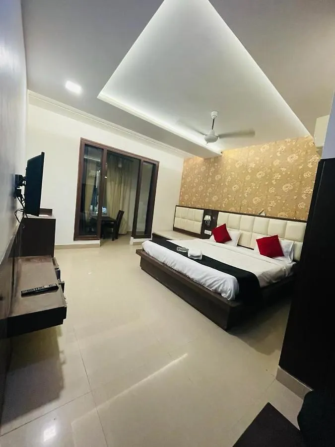 ***  Hotel Areeba By The Golden Taj Group & Hotels Agra  India